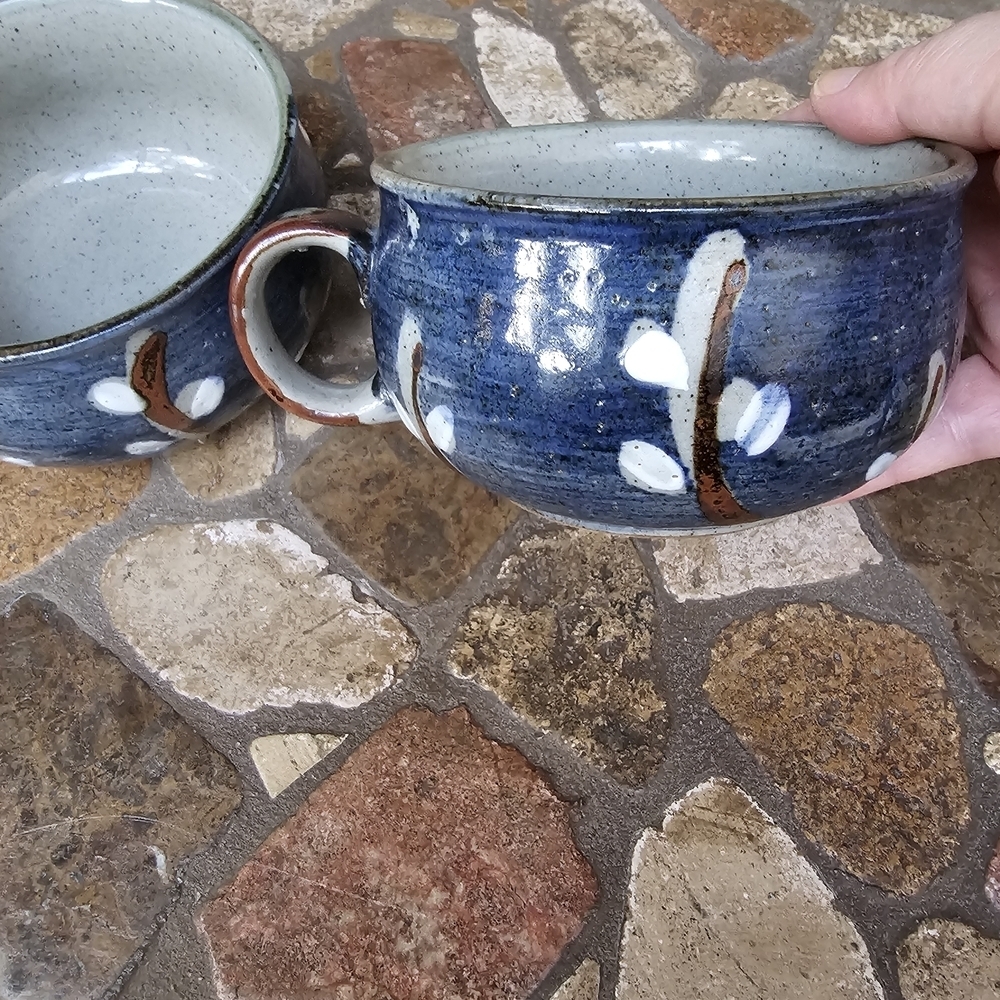 Handcrafted Blue Ceramic Mugs with White Floral Design - Picture 1 of 7
